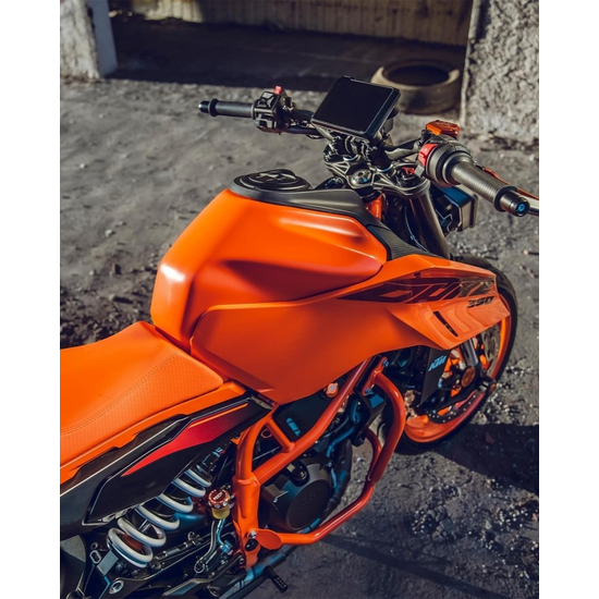 Мотоцикл KTM Duke 390 Оранжевый, Цвет: Оранжевый, фото , изображение 17
