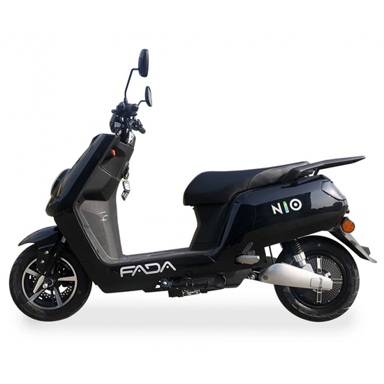 Электроскутер Fada NiO 2000W (Li-Ion) черный, Цвет: Чёрный, Тип двигателя: Интегрированный в заднее колесо бесщеточный электродвигатель постоянного тока, Посадочных мест: 2, фото , изображение 3