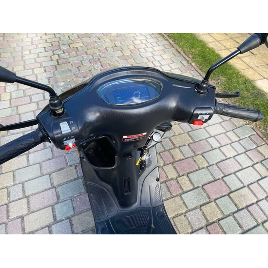 Скутер Spark SP125S-15 Черный, фото , изображение 13