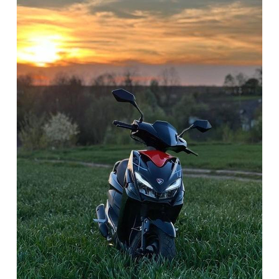 Скутер Spark SP125S-15N Черный, фото , изображение 3